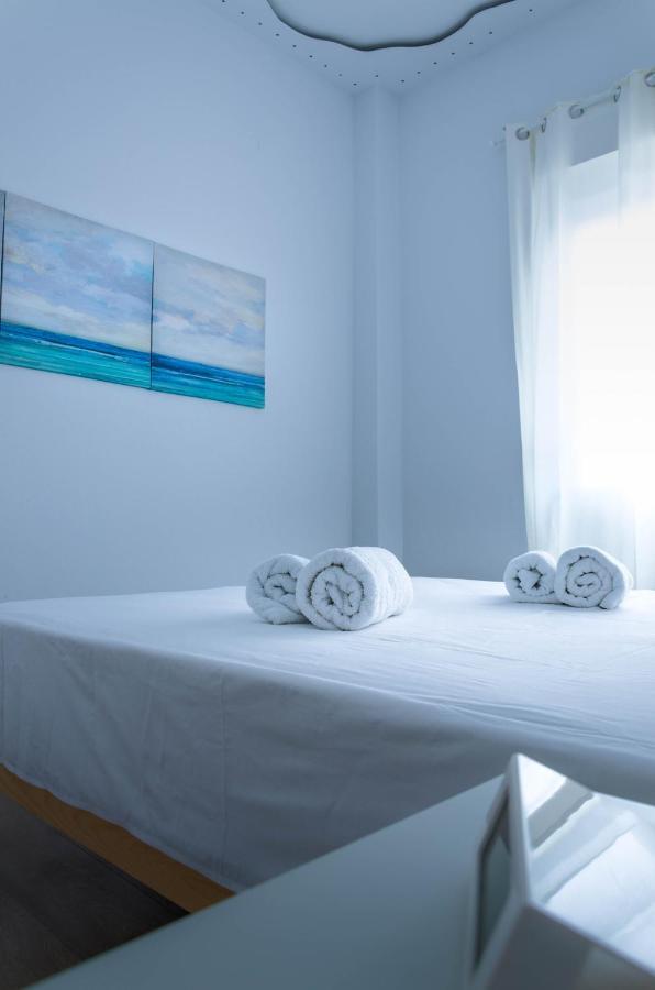 New Renovated 1B Apartment Close To Historic Center Atena Exterior foto